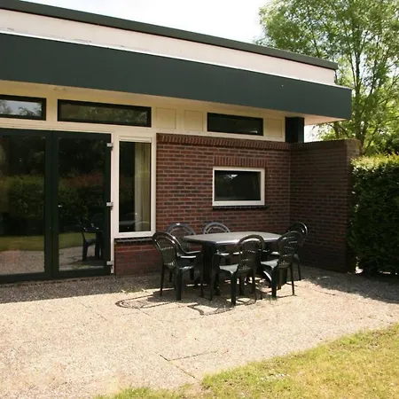 Type D Basis 6 Persoons Bungalow Resort